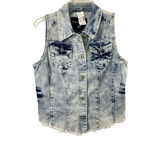 Maurices Jean Vest Womens Medium Acid Wash Denim‎ Button Up Collared Raw Hem NWT